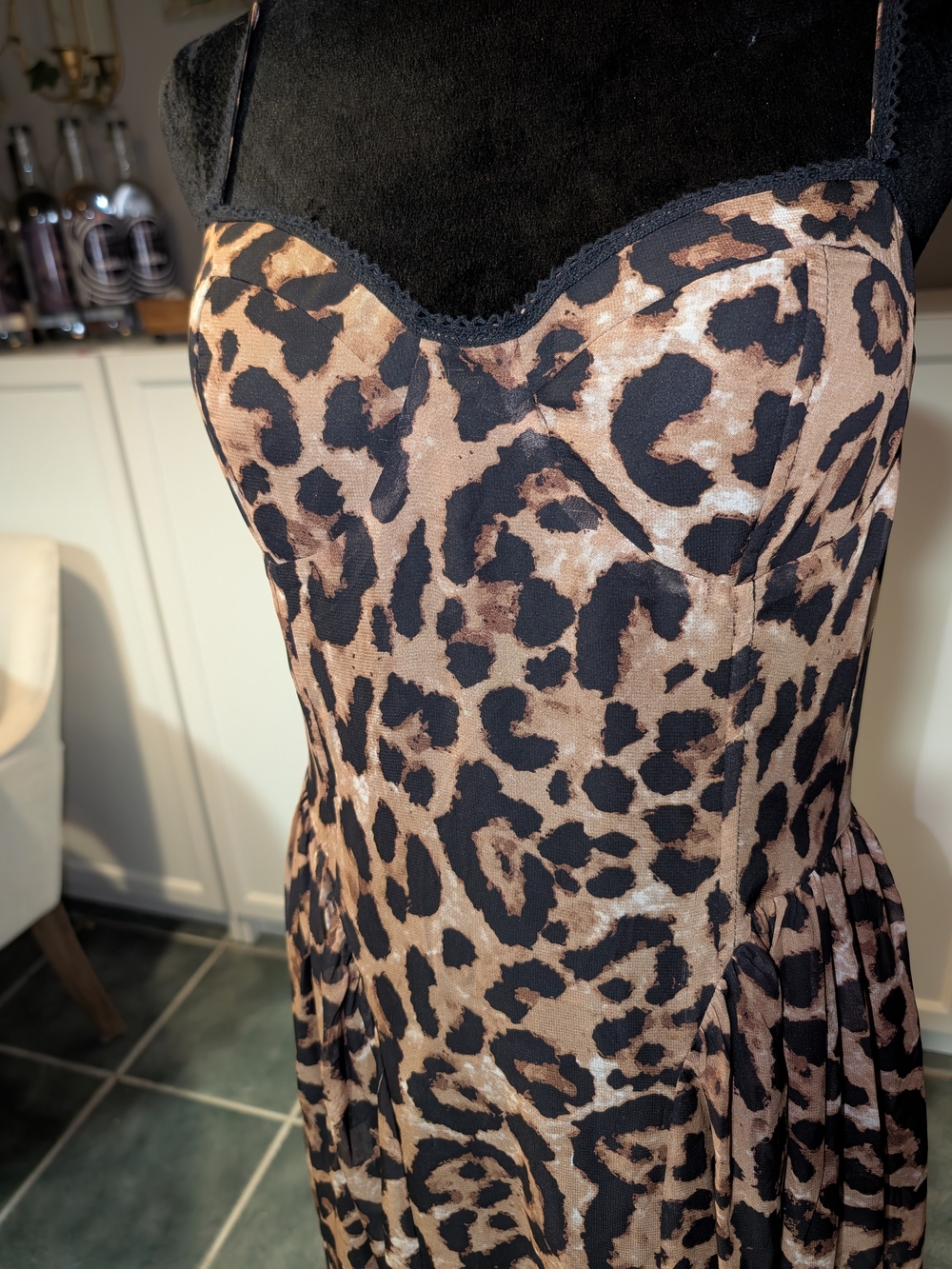 NWT Women's Leopard Print Maxi Dress - Brown/Black. Size large - Picture 6 of 6